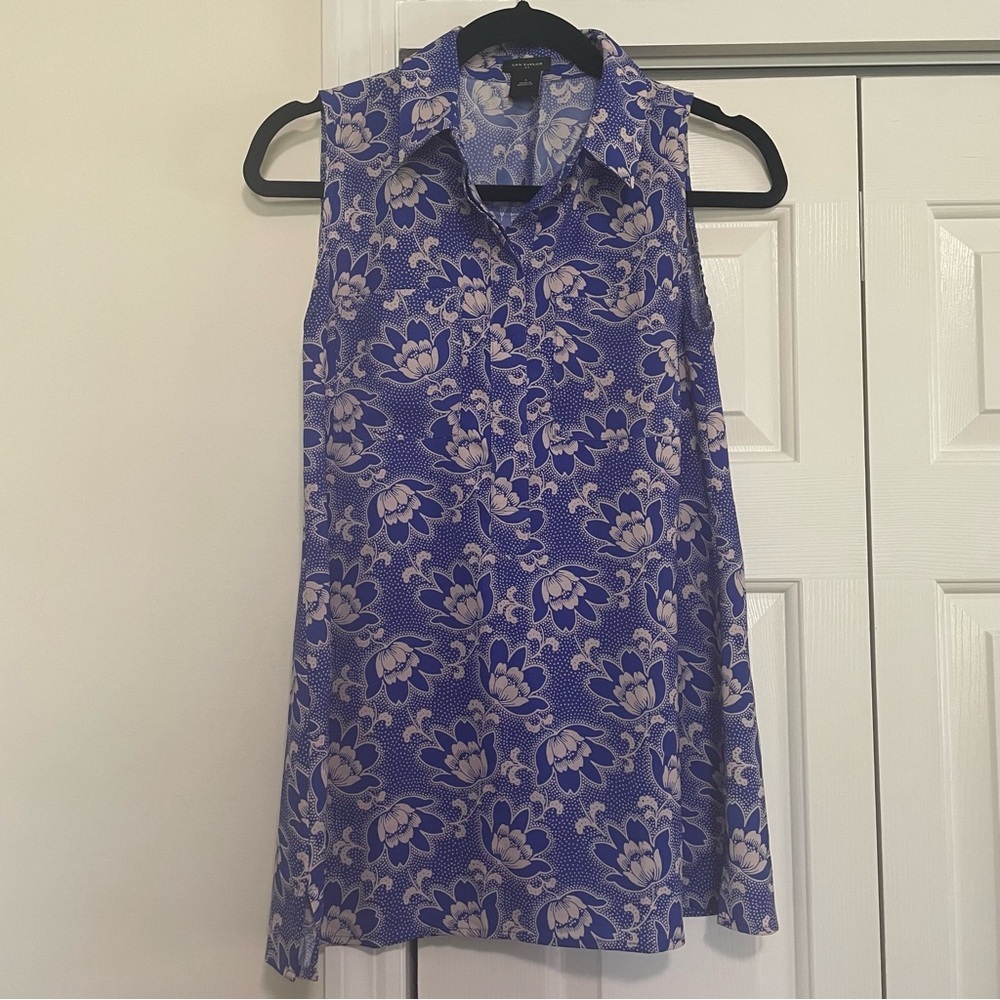 Ann Taylor Blue Floral Sleeveless Blouse